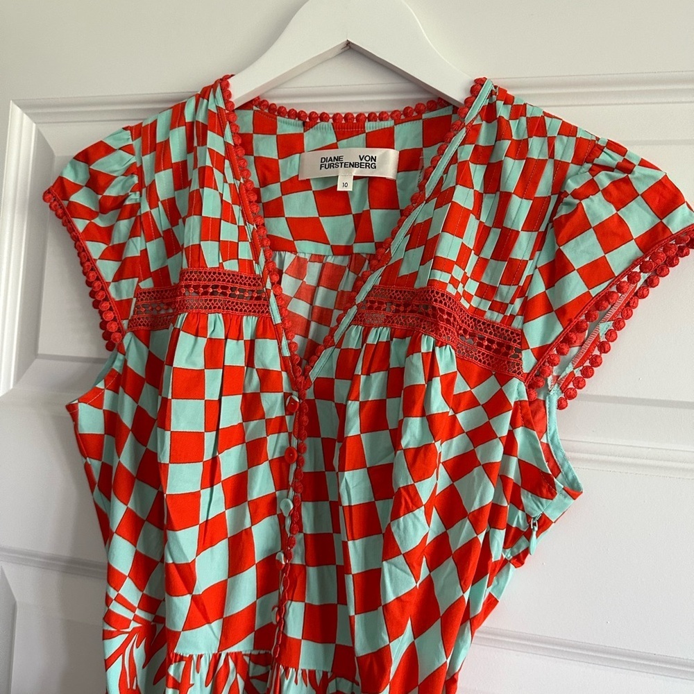 DIANE VON FURSTENBERG Sinead Belted Printed Crochet-Trimmed Poplin Midi Dress - Picture 6 of 11